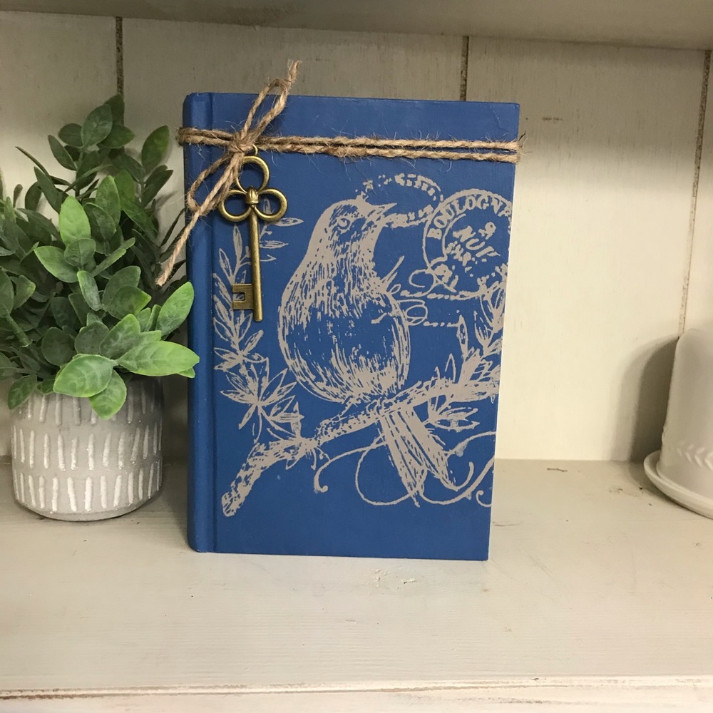 Handcrafted Distressed Stack Books - Picture 3 of 8